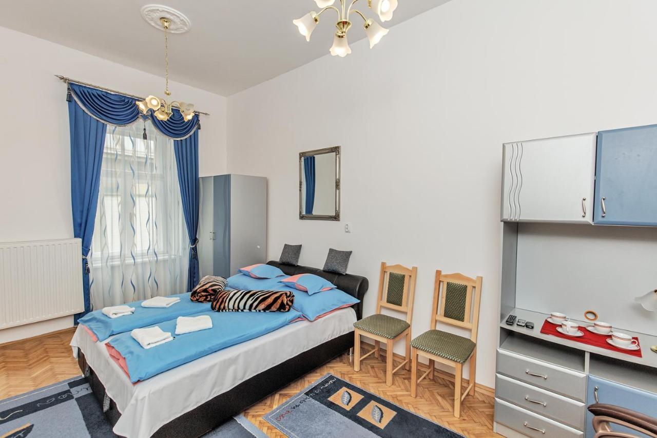 Arany Csillag Apartman Егер Екстериор снимка