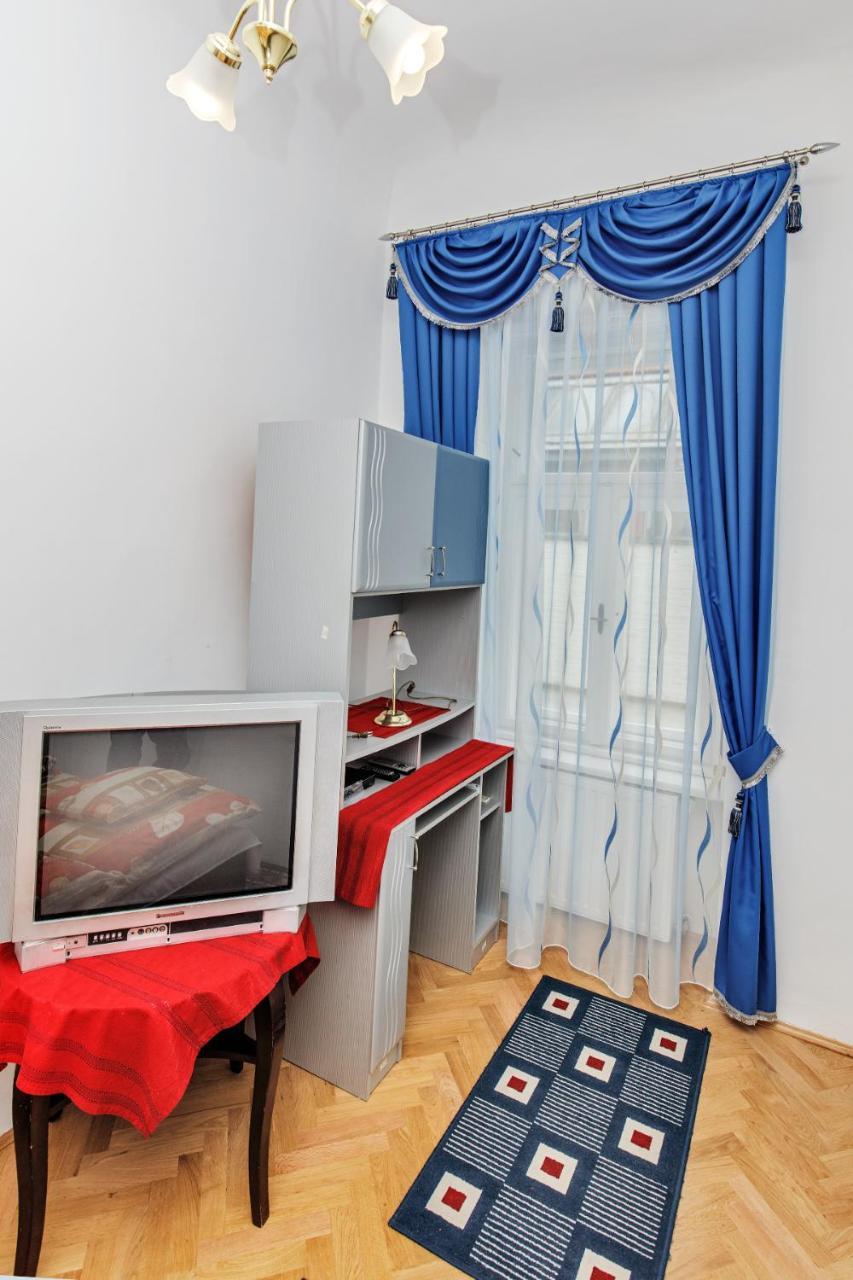 Arany Csillag Apartman Егер Екстериор снимка